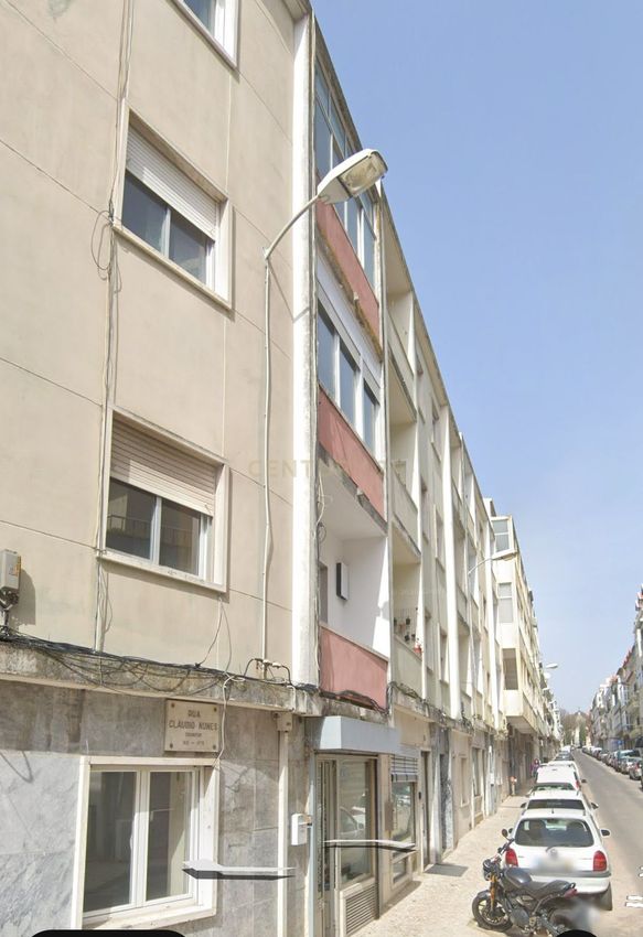 Imagem Vistas de apartamento t1 em Rua Cláudio Nunes, 75
