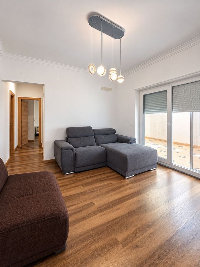 Imagem Sala de estar de apartamento t1 em Avenida Patrão Joaquim Lopes
