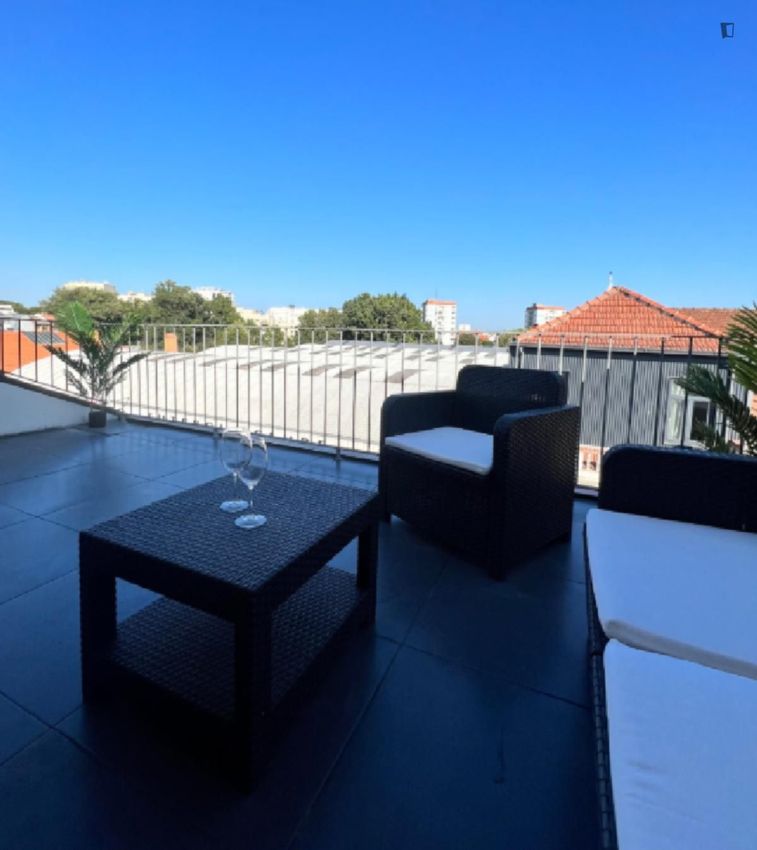 Imagem Terraço de apartamento t2 em Rua de Costa Cabral
