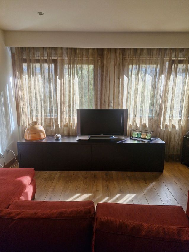 Imagem Sala de estar de apartamento t1 em Avenida das Nações Unidas, 26