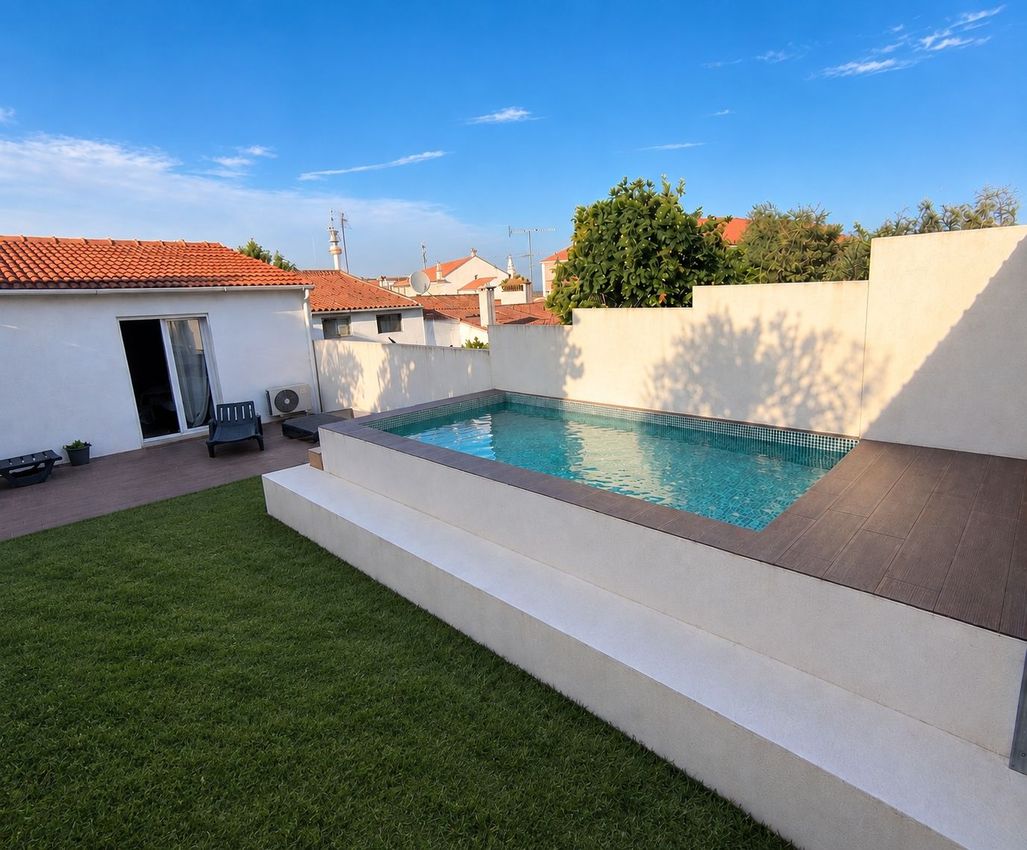 Imagem Piscina de apartamento t6 em São Vicente - São João - Alferrarede
