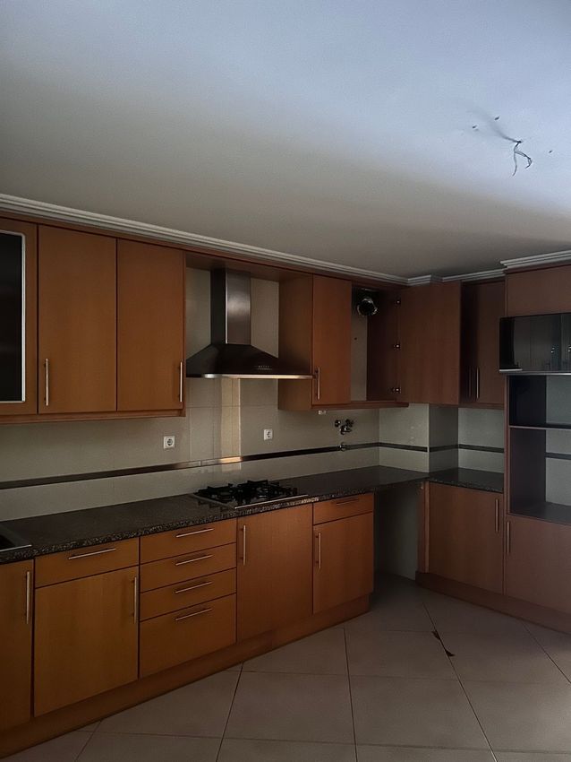Imagem Cozinha de apartamento t2 em Padre cabanita