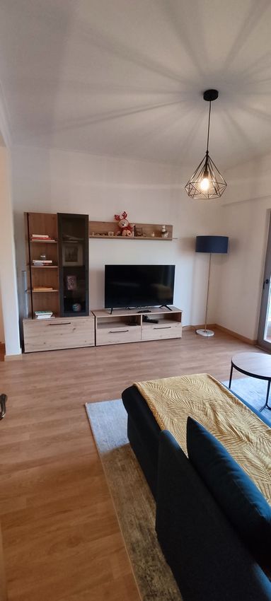 Imagem Sala de estar de apartamento t2 em Rua Damião de Góis, 156