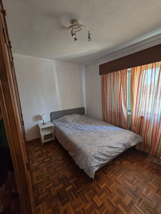 Imagem Quarto de quarto em Rua do Cercal, 8