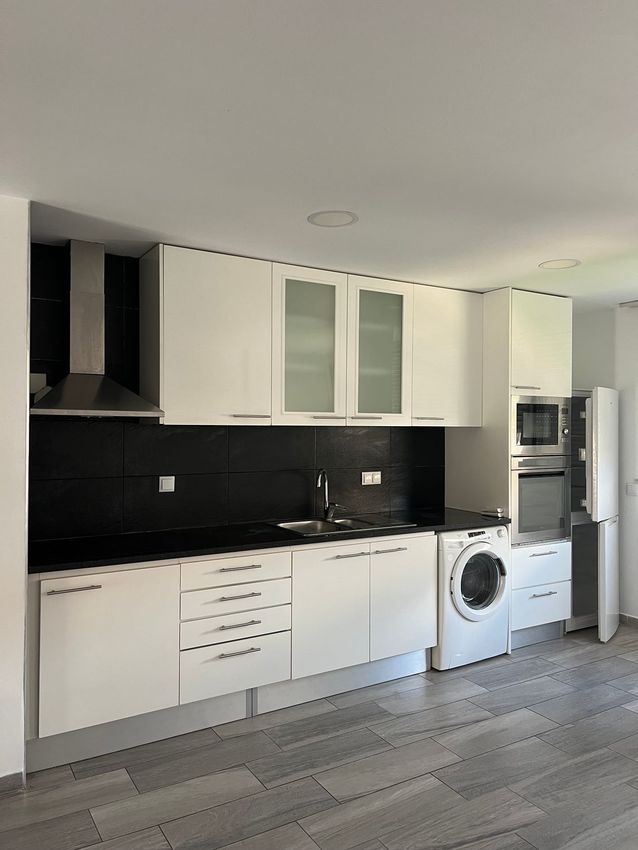 Imagem Cozinha de duplex em Praceta D. Miguel I n 1 1°Dro, 1