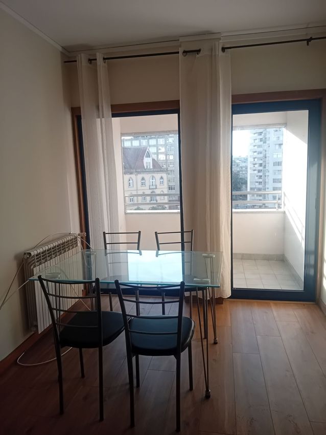 Imagem de apartamento t1 em Rua Calouste Gulbenkian, 219