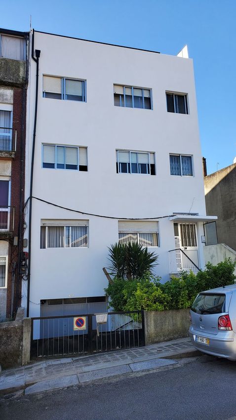 Imagem Fachada de apartamento t2 em Rua de Santo António de Contumil, 676