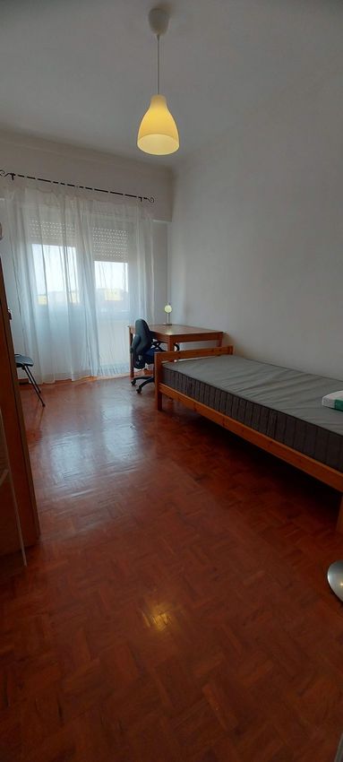 Imagem Quarto de quarto em Rua João do Nascimento Costa, 1