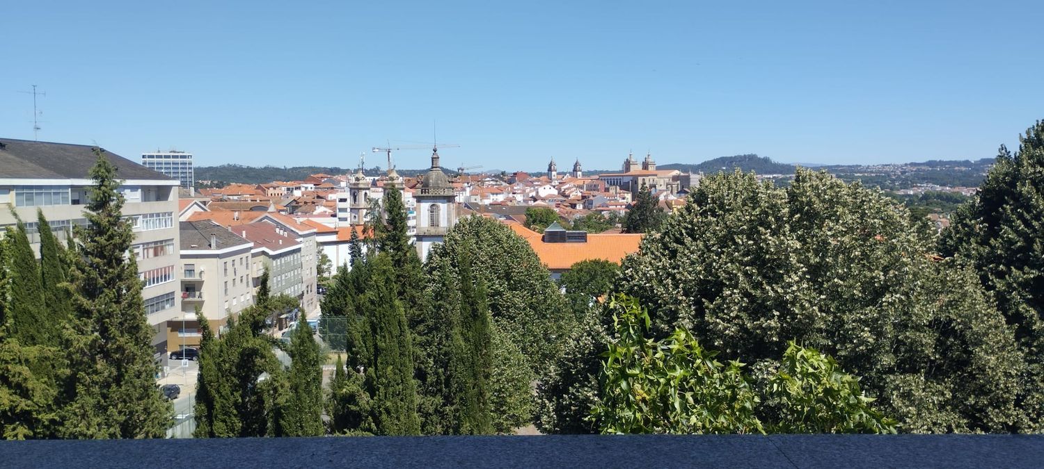 Imagem Piscina de quarto em Avenida Monsenhor Celso Tavares da Silva, 11