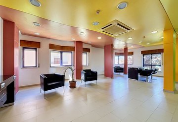 espaço comercial Venda de em Rua Quinta Do Conde, Seixal