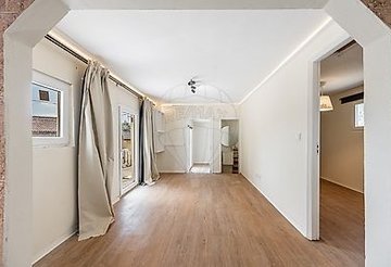 House Sale: at Rua De Monte De Cima, Amares